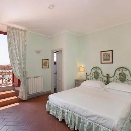 Tenuta Di Artimino Melia Collection